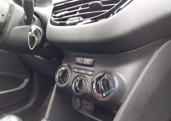 Peugeot 208 cena 24900 przebieg: 109411, rok produkcji 2017 z Czarnków małe 704